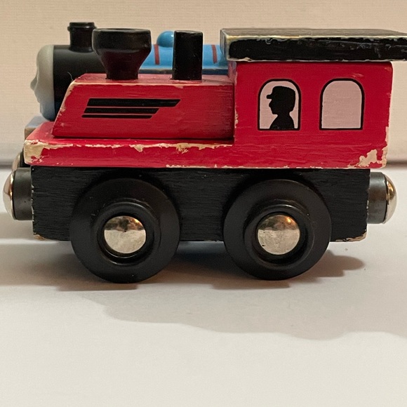 Wooden Railway Thomas The Train Tank Engine Friends 2003 Blue #1 - Picture 6 of 7
